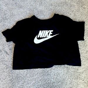 Black Nike Crop Top- never worn size medium